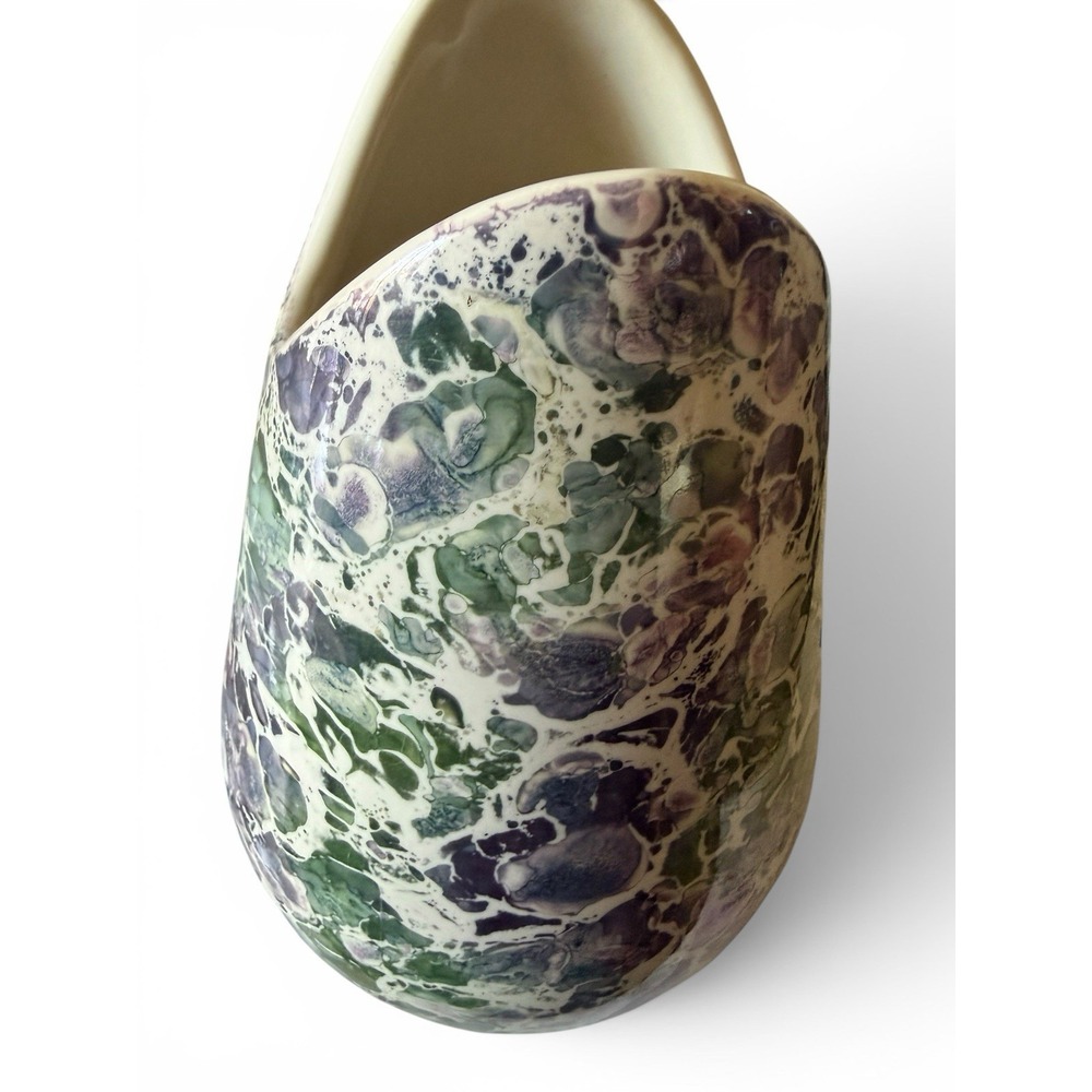 McCoy Cascade Vase Purple Marbled Iridescent Pearl Glaze 9" VTG 1960s MCM - Picture 8 of 14